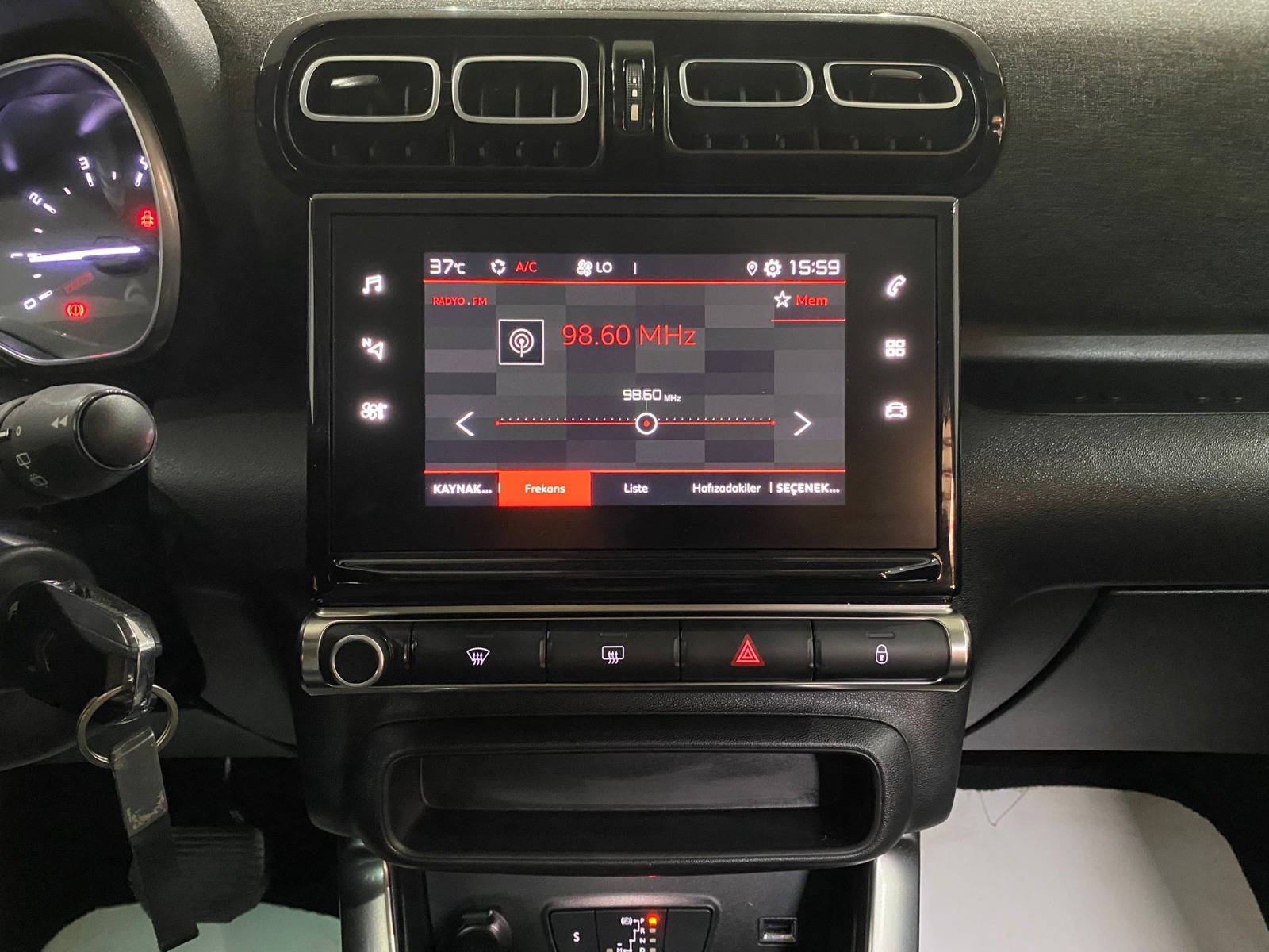 2022 Benzin Otomatik Citroen C3 AirCross Gri Gürel Tasarım Aksesuar Otomotiv San. Tic. Ltd. Şti.