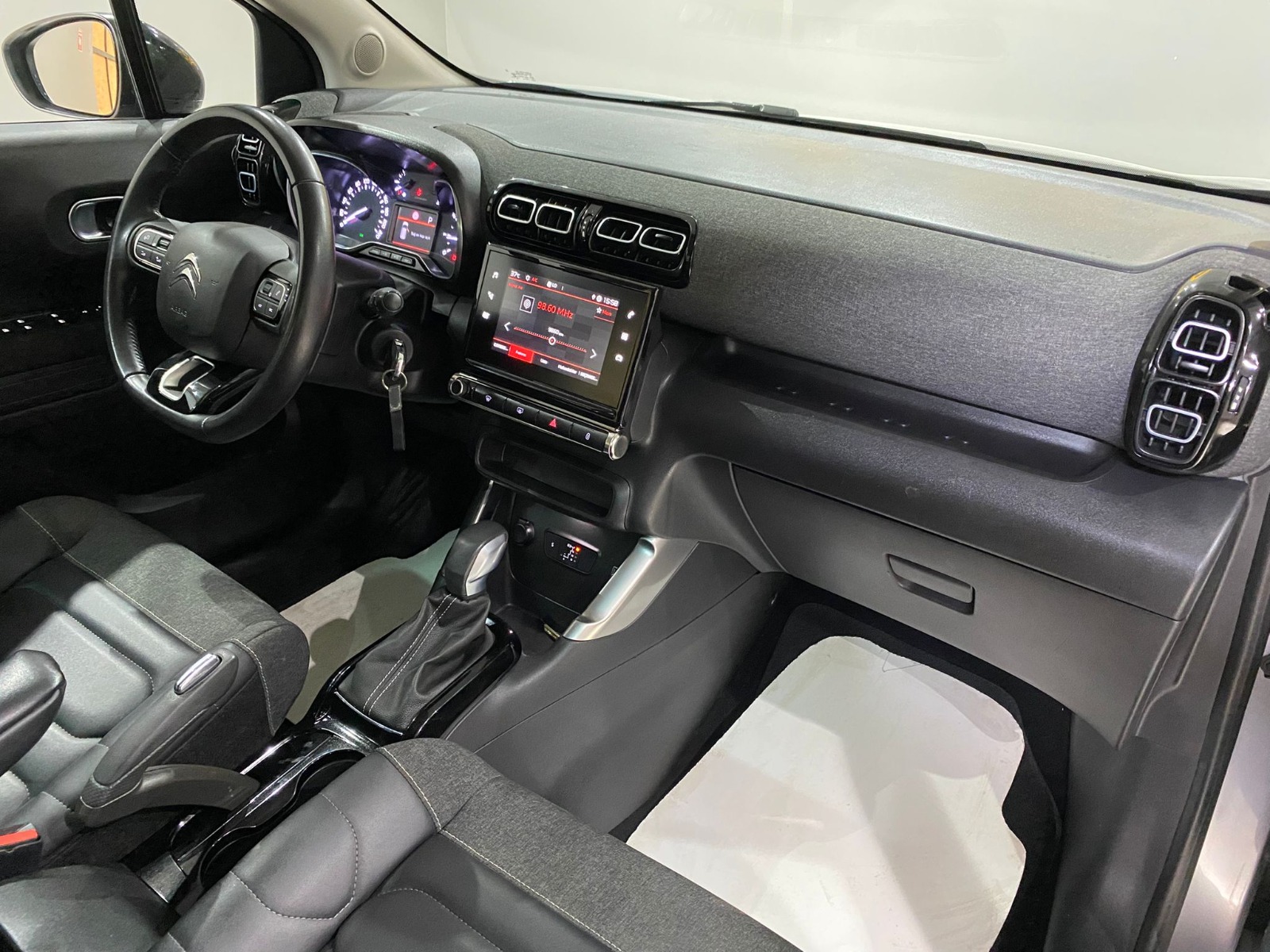 2022 Benzin Otomatik Citroen C3 AirCross Gri Gürel Tasarım Aksesuar Otomotiv San. Tic. Ltd. Şti.