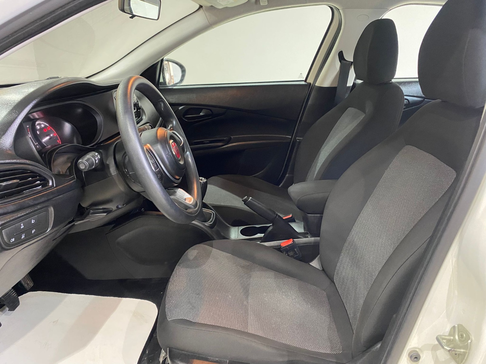 2022 Dizel Manuel Fiat Egea Beyaz Gürel Tasarım Aksesuar Otomotiv San. Tic. Ltd. Şti.