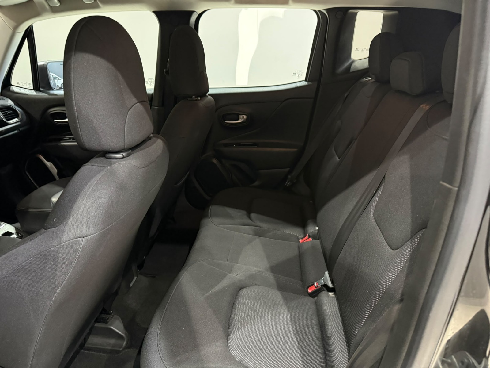 2022 Benzin Otomatik Jeep Renegade Siyah Gürel Tasarım Aksesuar Otomotiv San. Tic. Ltd. Şti.