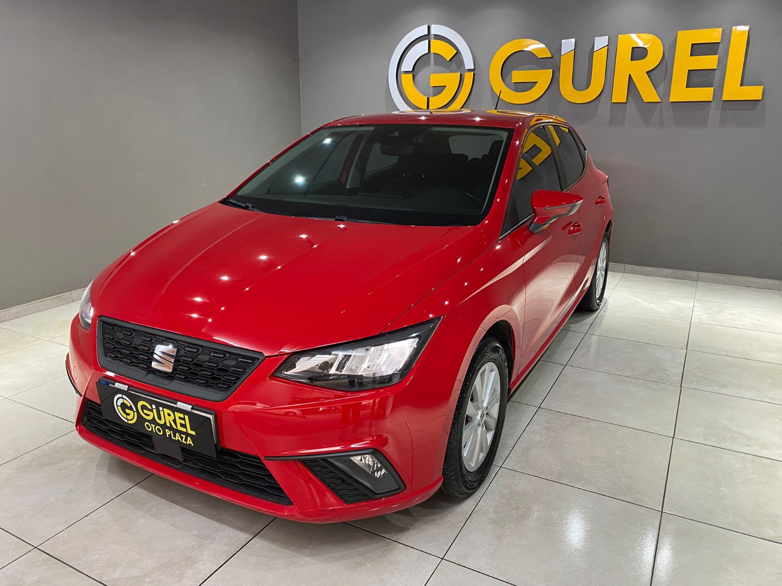 2021 Benzin Manuel Seat Ibiza Kırmızı Gürel Tasarım Aksesuar Otomotiv San. Tic. Ltd. Şti.