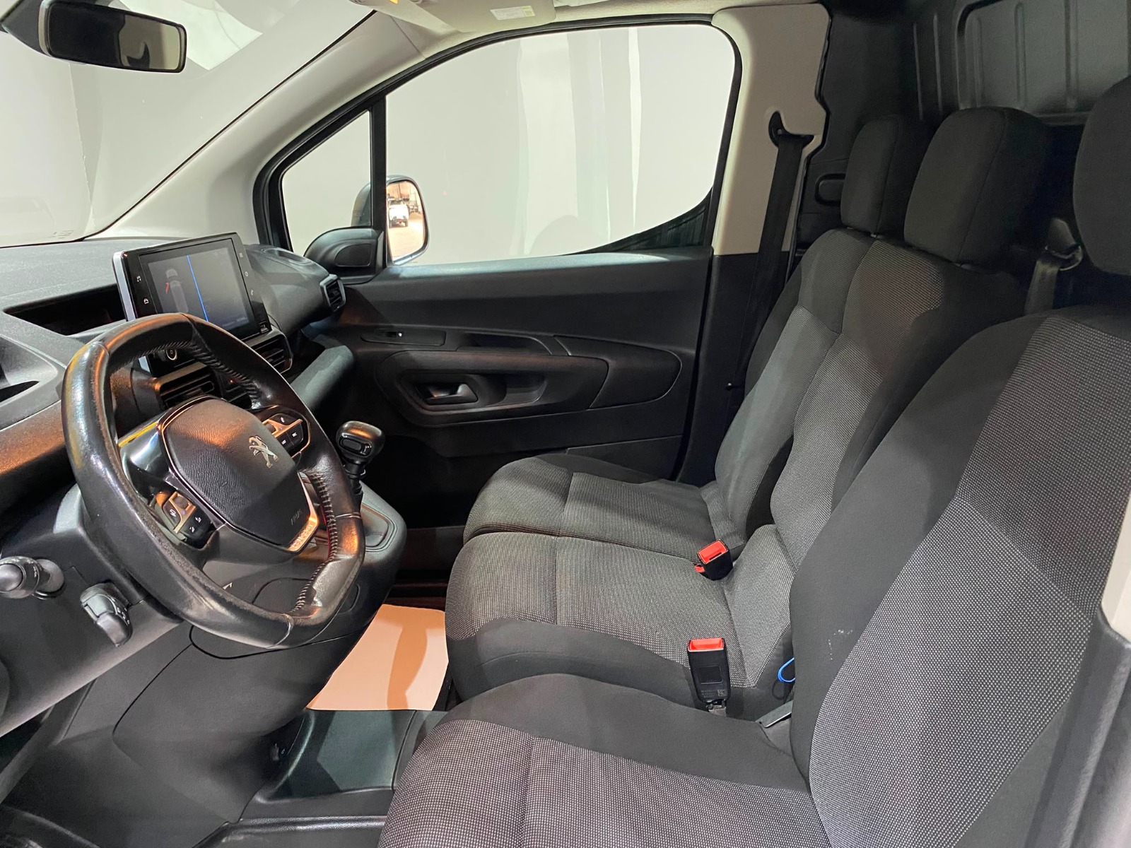 2024 Dizel Manuel PEUGEOT PARTNER Beyaz Gürel Tasarım Aksesuar Otomotiv San. Tic. Ltd. Şti.