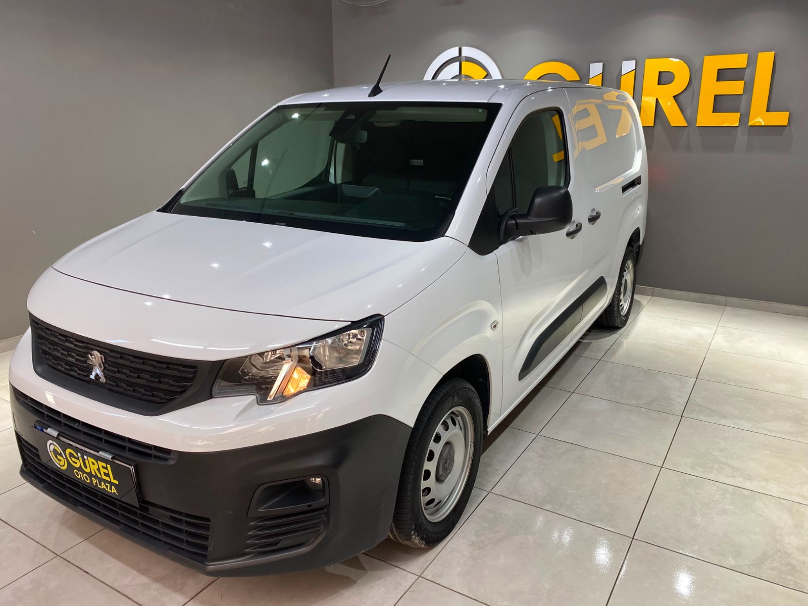 2024 Dizel Manuel PEUGEOT PARTNER Beyaz Gürel Tasarım Aksesuar Otomotiv San. Tic. Ltd. Şti.