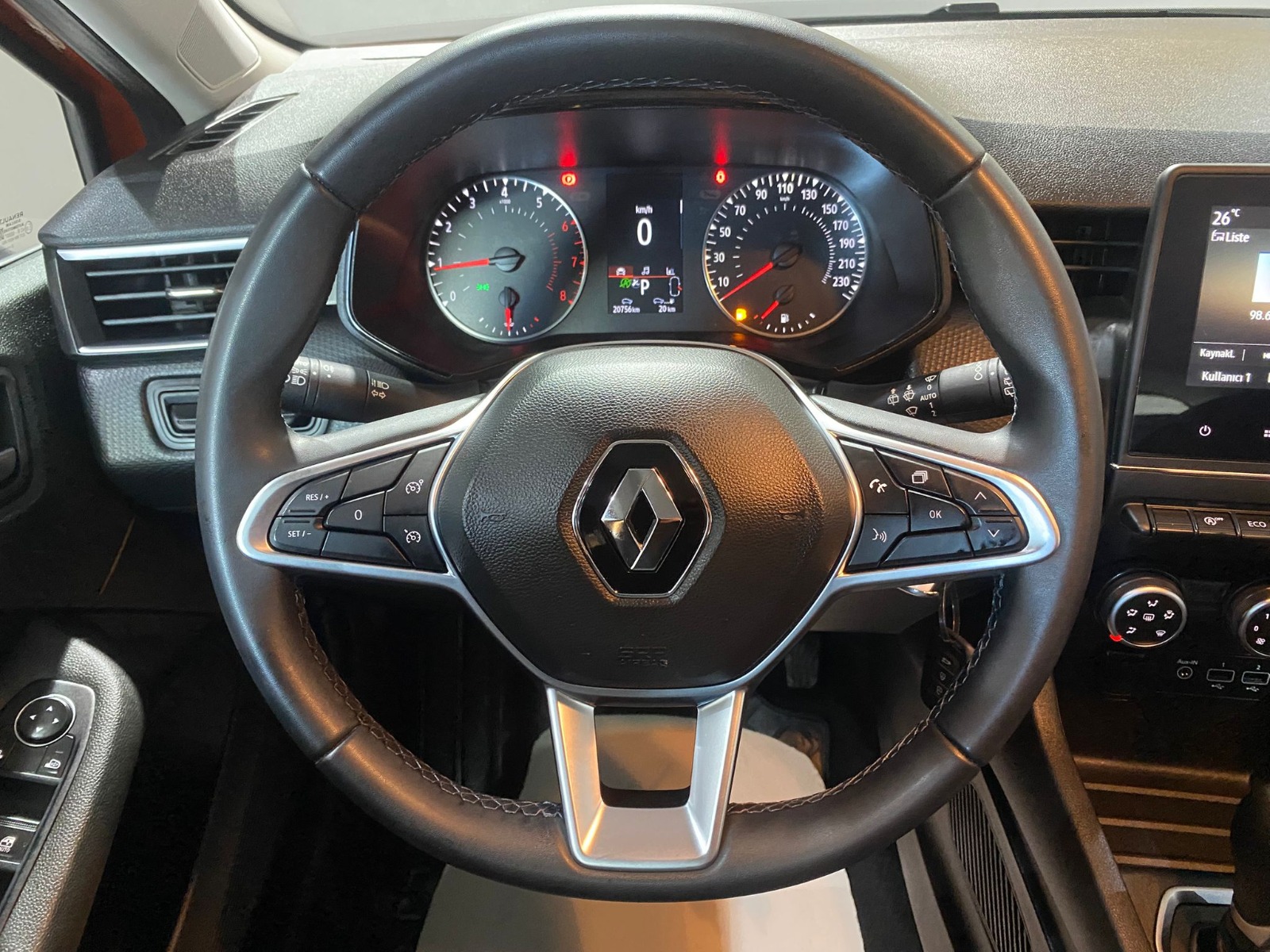 2022 Benzin Otomatik Renault Clio Turuncu Gürel Tasarım Aksesuar Otomotiv San. Tic. Ltd. Şti.