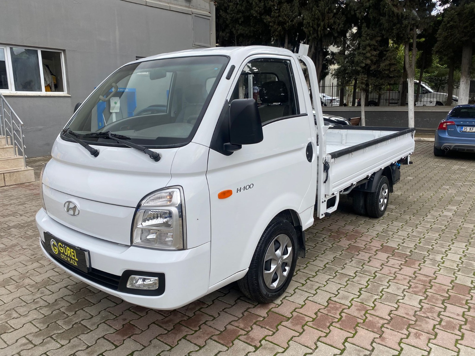 TaksitliOto.Net | 2.El Hyundai H 100 | Manuel & Dizel | Beyaz | İzmir.2el 2023 Dizel Manuel Hyundai H Beyaz Gürel Tasarım Aksesuar Otomotiv San. Tic. Ltd. Şti.