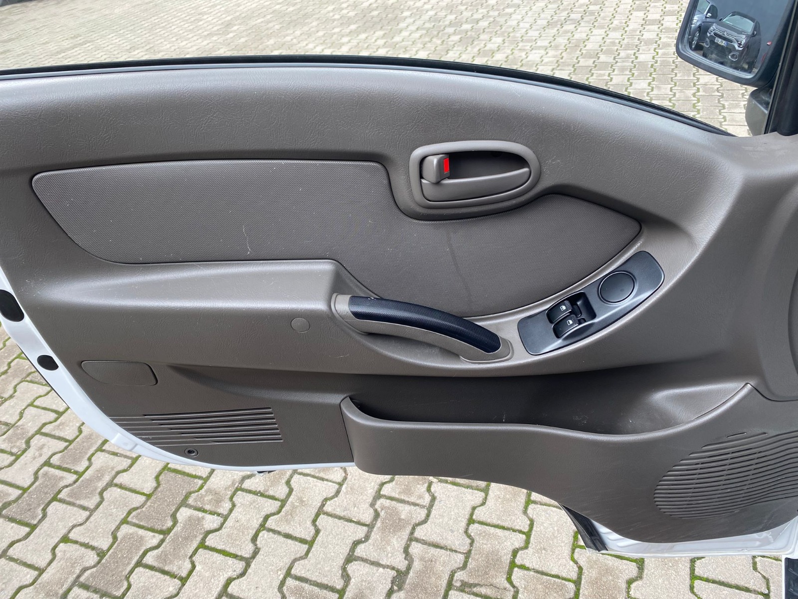 TaksitliOto.Net | 2.El Hyundai H 100 | Manuel & Dizel | Beyaz | İzmir.2el 2023 Dizel Manuel Hyundai H Beyaz Gürel Tasarım Aksesuar Otomotiv San. Tic. Ltd. Şti.