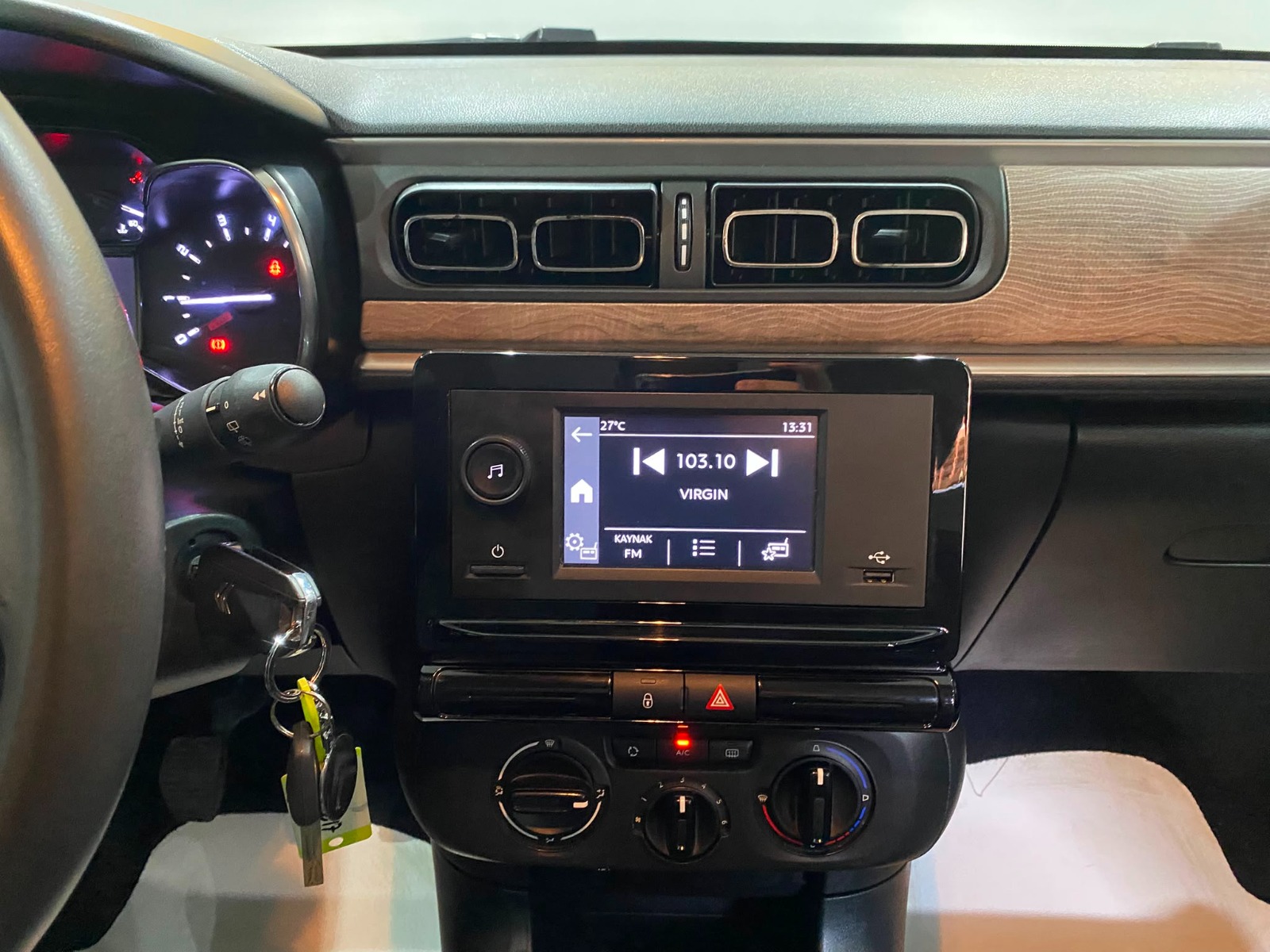 2021 Benzin Manuel Citroen C3 Beyaz Gürel Tasarım Aksesuar Otomotiv San. Tic. Ltd. Şti.