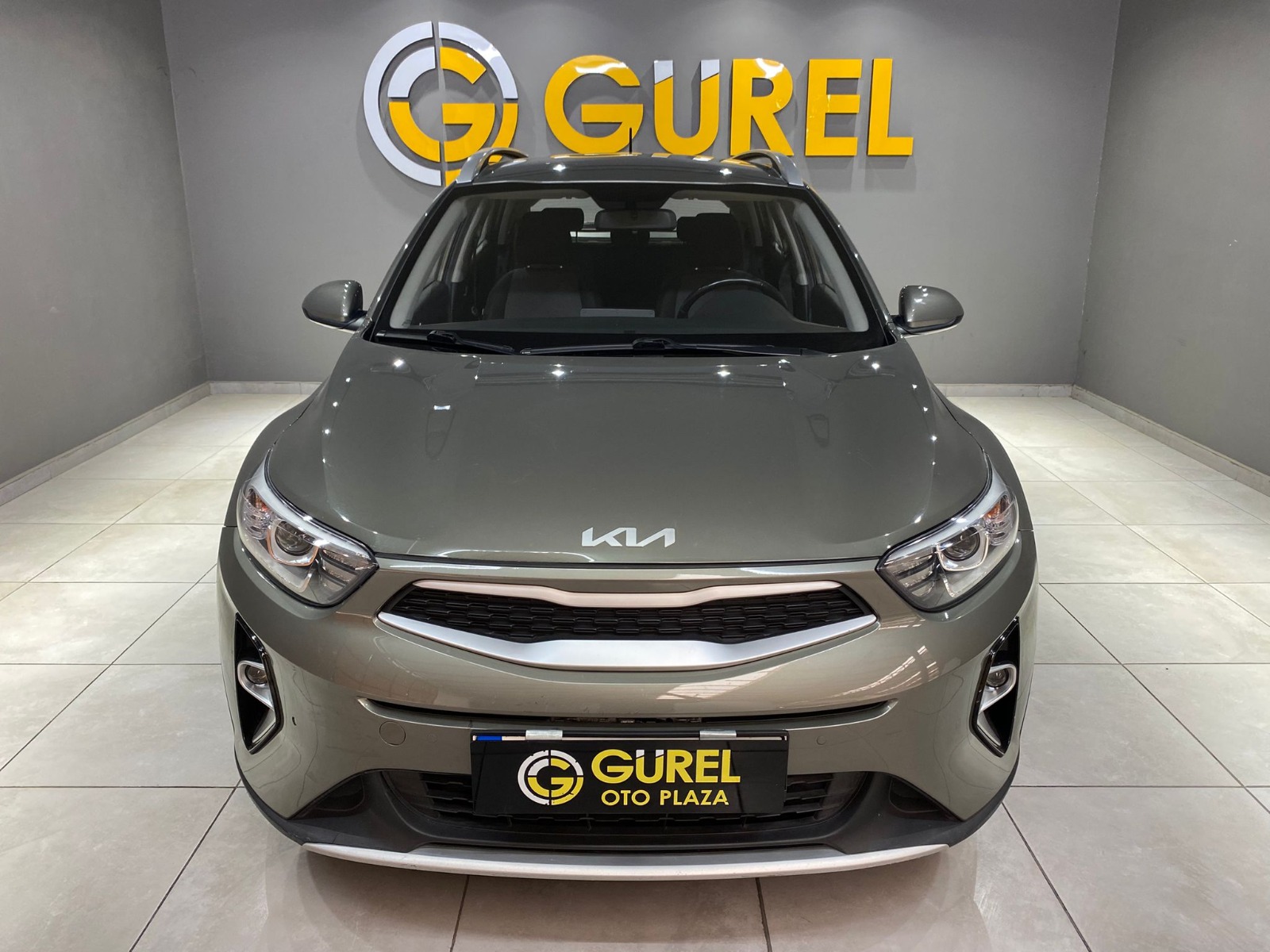 2023 Benzin Otomatik Kia Stonic Yeşil Gürel Tasarım Aksesuar Otomotiv San. Tic. Ltd. Şti.