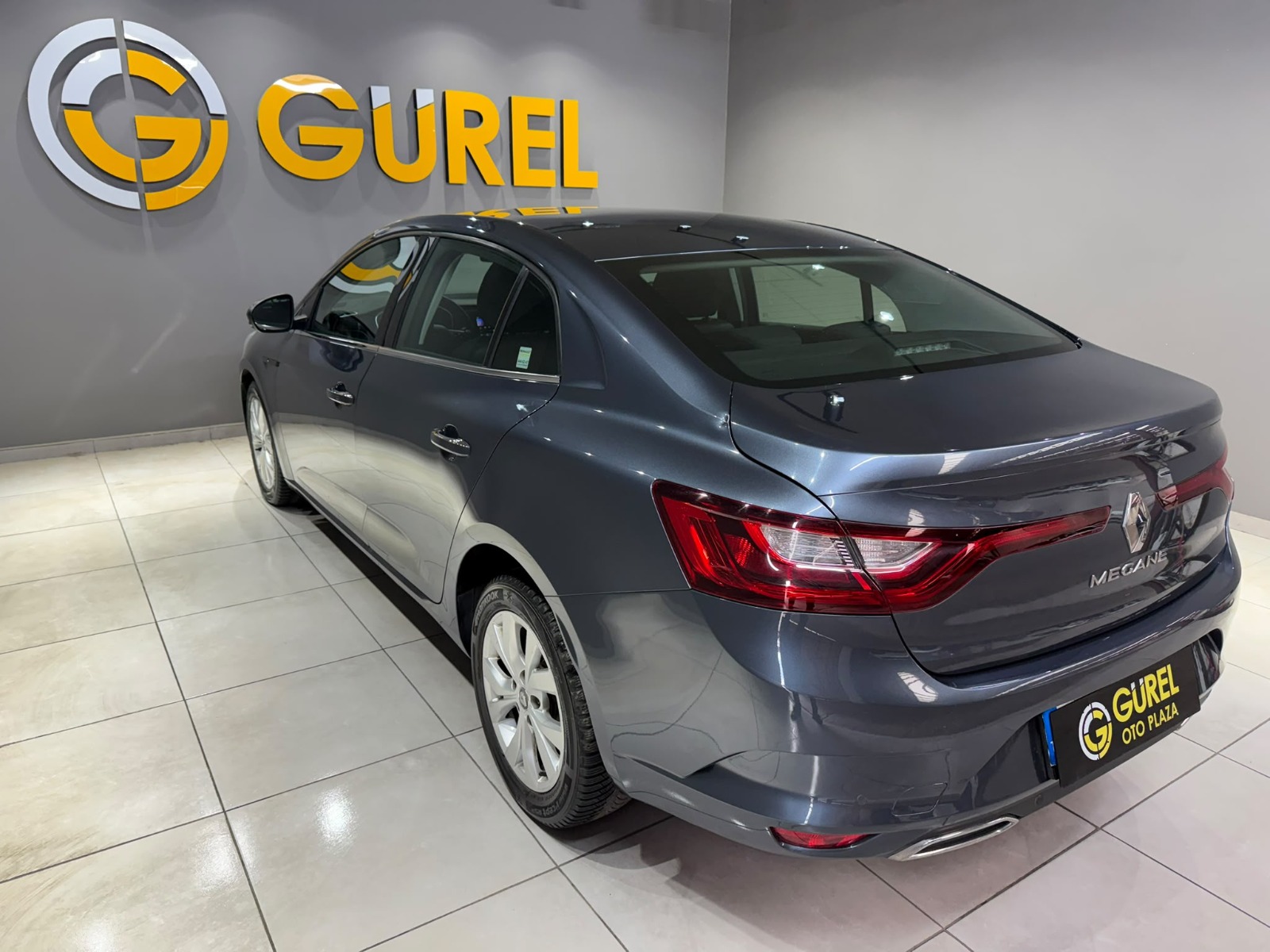2021 Benzin Otomatik Renault Megane Gri Gürel Tasarım Aksesuar Otomotiv San. Tic. Ltd. Şti.