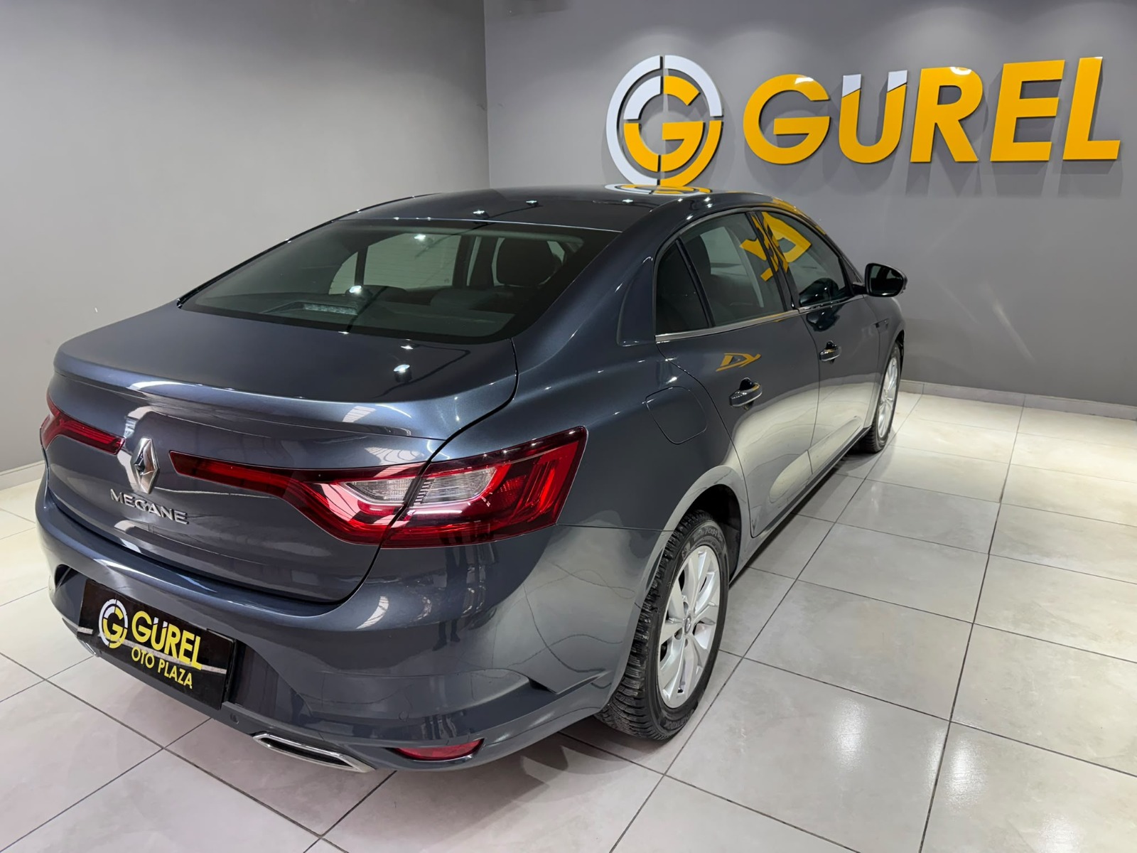 2021 Benzin Otomatik Renault Megane Gri Gürel Tasarım Aksesuar Otomotiv San. Tic. Ltd. Şti.