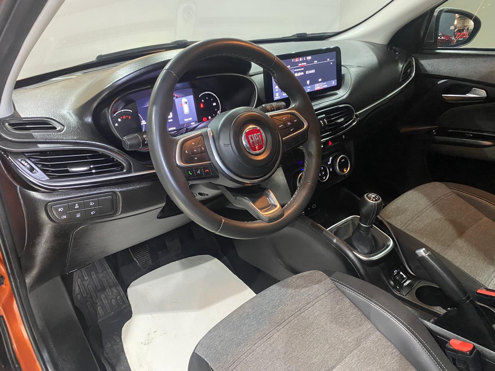 2021 Benzin Manuel Fiat Egea Turuncu Gürel Tasarım Aksesuar Otomotiv San. Tic. Ltd. Şti.