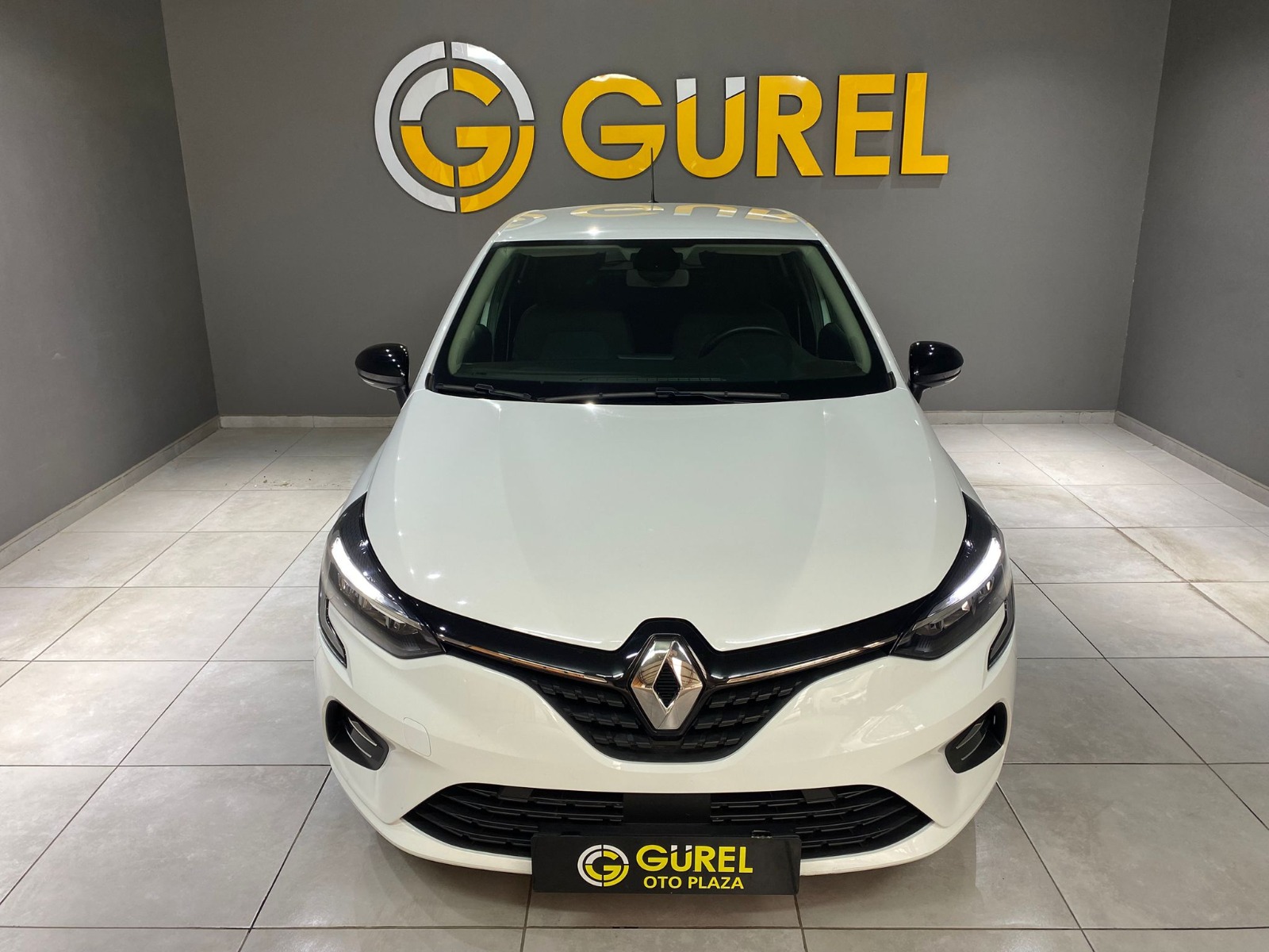 2023 Benzin Manuel Renault Clio Beyaz Gürel Tasarım Aksesuar Otomotiv San. Tic. Ltd. Şti.