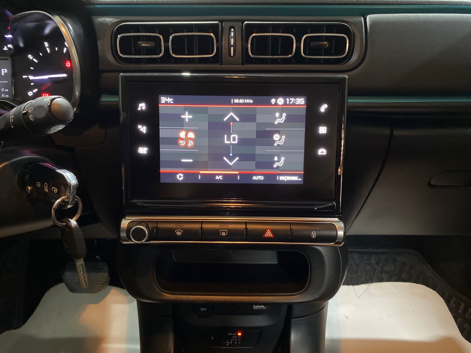 2021 Benzin Otomatik Citroen C3 Beyaz Gürel Tasarım Aksesuar Otomotiv San. Tic. Ltd. Şti.