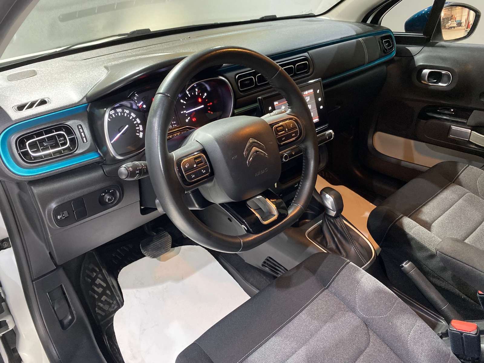 2021 Benzin Otomatik Citroen C3 Beyaz Gürel Tasarım Aksesuar Otomotiv San. Tic. Ltd. Şti.