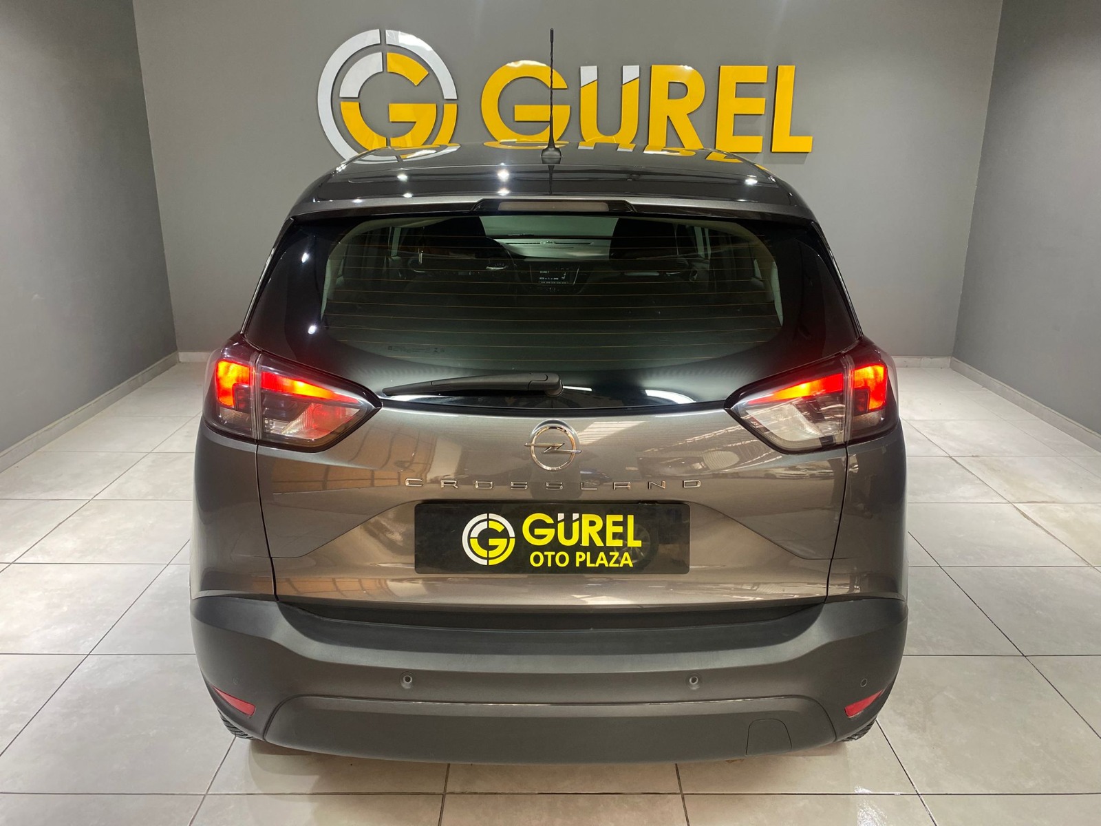 2022 Benzin Otomatik Opel Crossland Gri Gürel Tasarım Aksesuar Otomotiv San. Tic. Ltd. Şti.