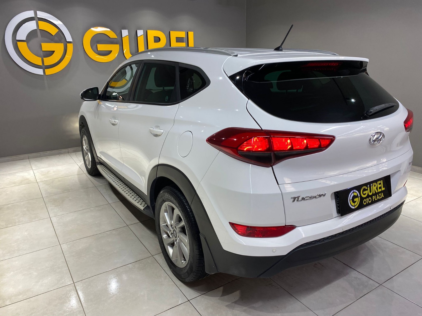 2016 Benzin Otomatik Hyundai Tucson Beyaz Gürel Tasarım Aksesuar Otomotiv San. Tic. Ltd. Şti.