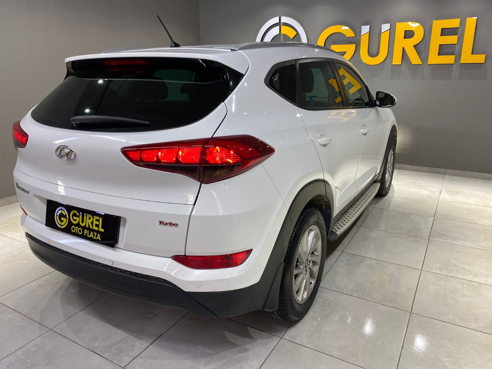 2016 Benzin Otomatik Hyundai Tucson Beyaz Gürel Tasarım Aksesuar Otomotiv San. Tic. Ltd. Şti.