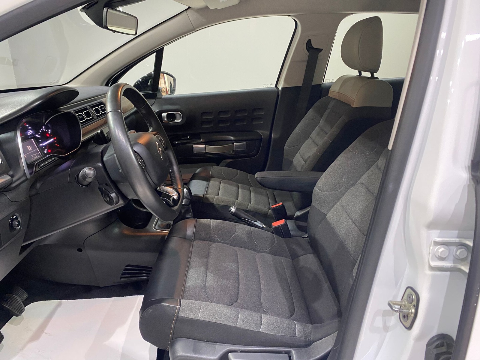 2022 Benzin Manuel Citroen C3 Beyaz Gürel Tasarım Aksesuar Otomotiv San. Tic. Ltd. Şti.