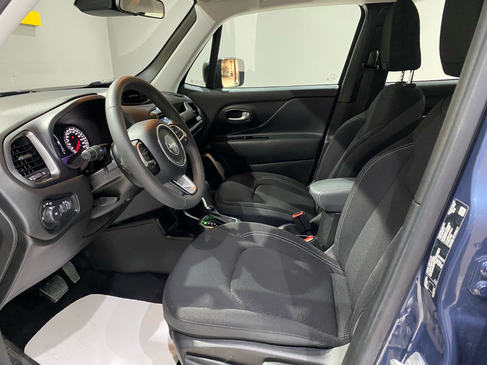 2023 MHEV Otomatik Jeep Renegade Mavi Gürel Tasarım Aksesuar Otomotiv San. Tic. Ltd. Şti.