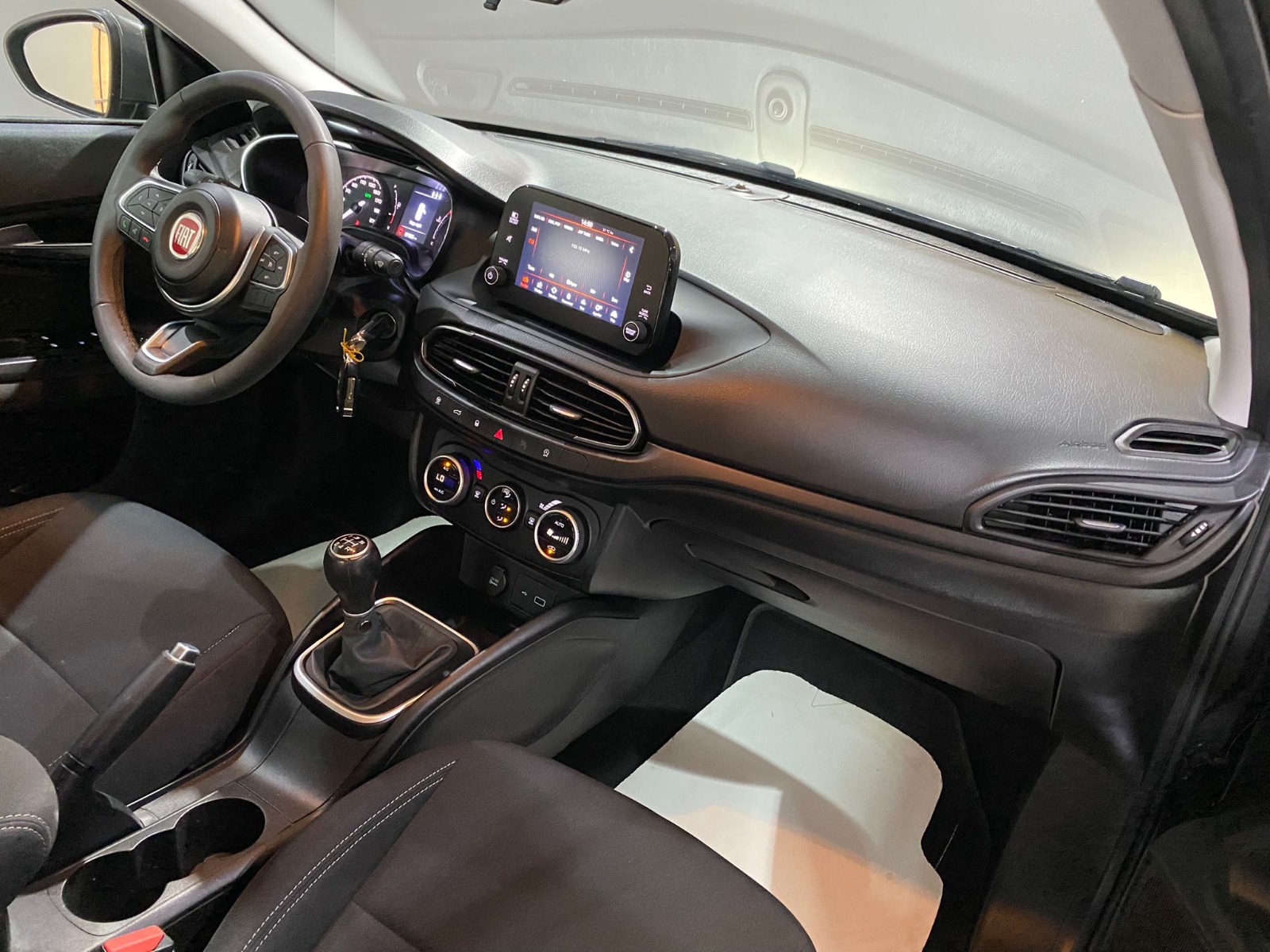 2023 Dizel Manuel Fiat Egea Gri Gürel Tasarım Aksesuar Otomotiv San. Tic. Ltd. Şti.