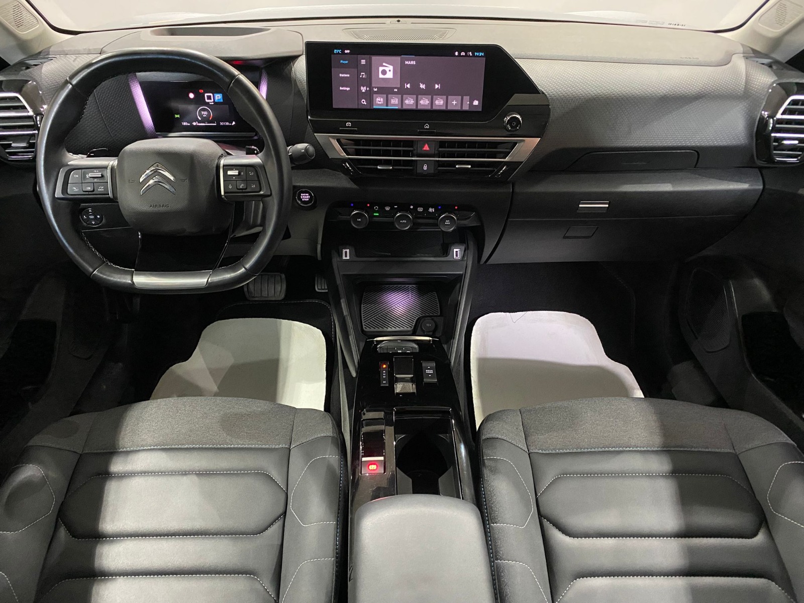 2024 Benzin Otomatik Citroen C4 X Gri Gürel Tasarım Aksesuar Otomotiv San. Tic. Ltd. Şti.