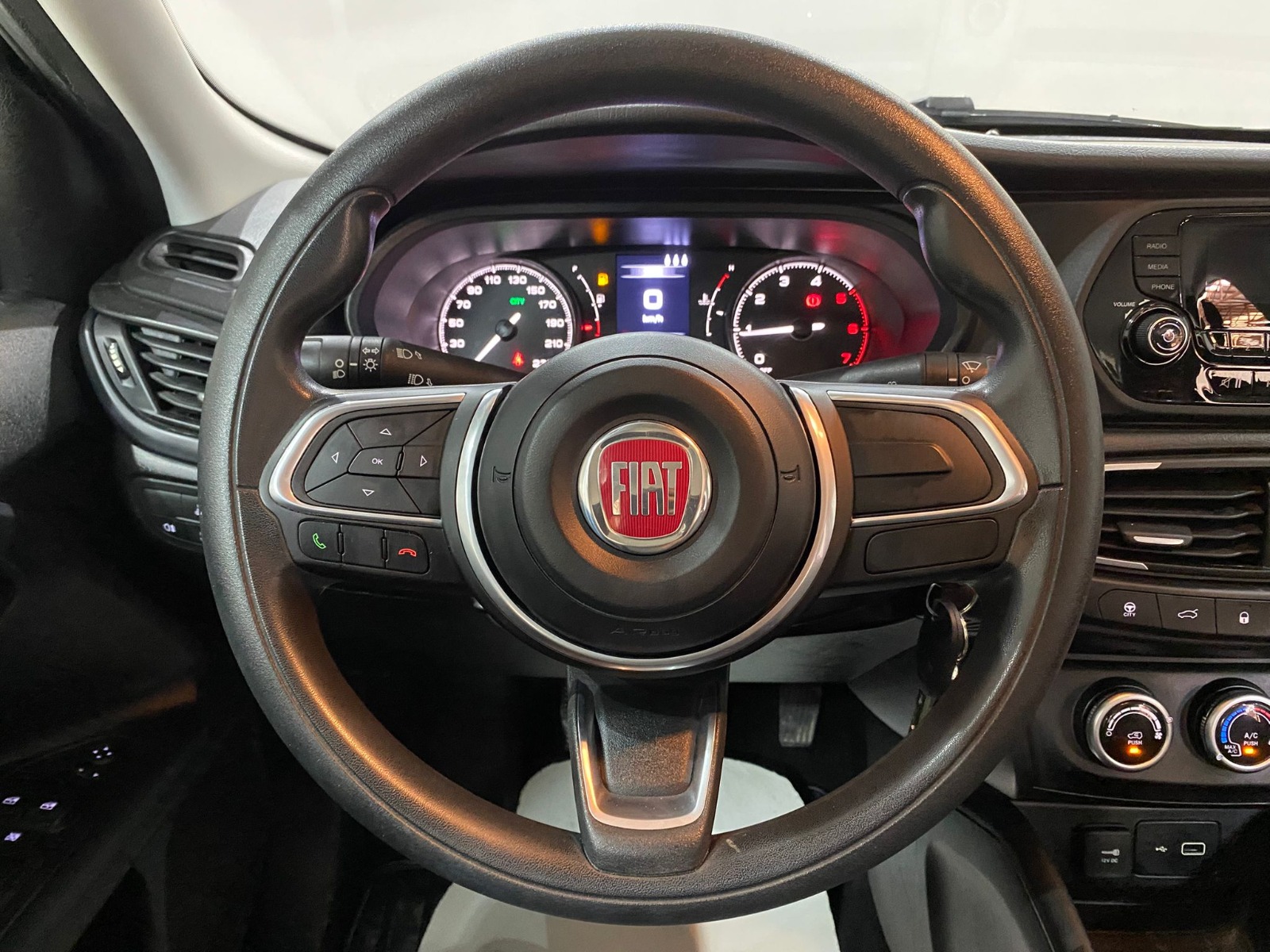 2022 Dizel Manuel Fiat Egea Beyaz Gürel Tasarım Aksesuar Otomotiv San. Tic. Ltd. Şti.
