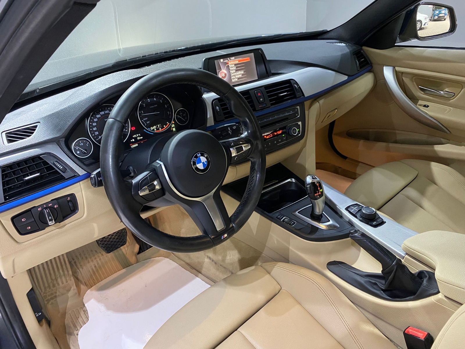 2015 Benzin Otomatik BMW 3 Serisi Gri Gürel Tasarım Aksesuar Otomotiv San. Tic. Ltd. Şti.