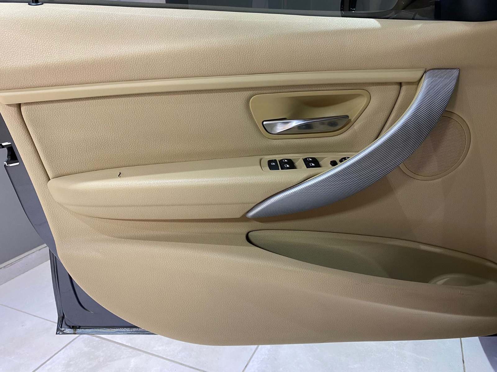 2015 Benzin Otomatik BMW 3 Serisi Gri Gürel Tasarım Aksesuar Otomotiv San. Tic. Ltd. Şti.