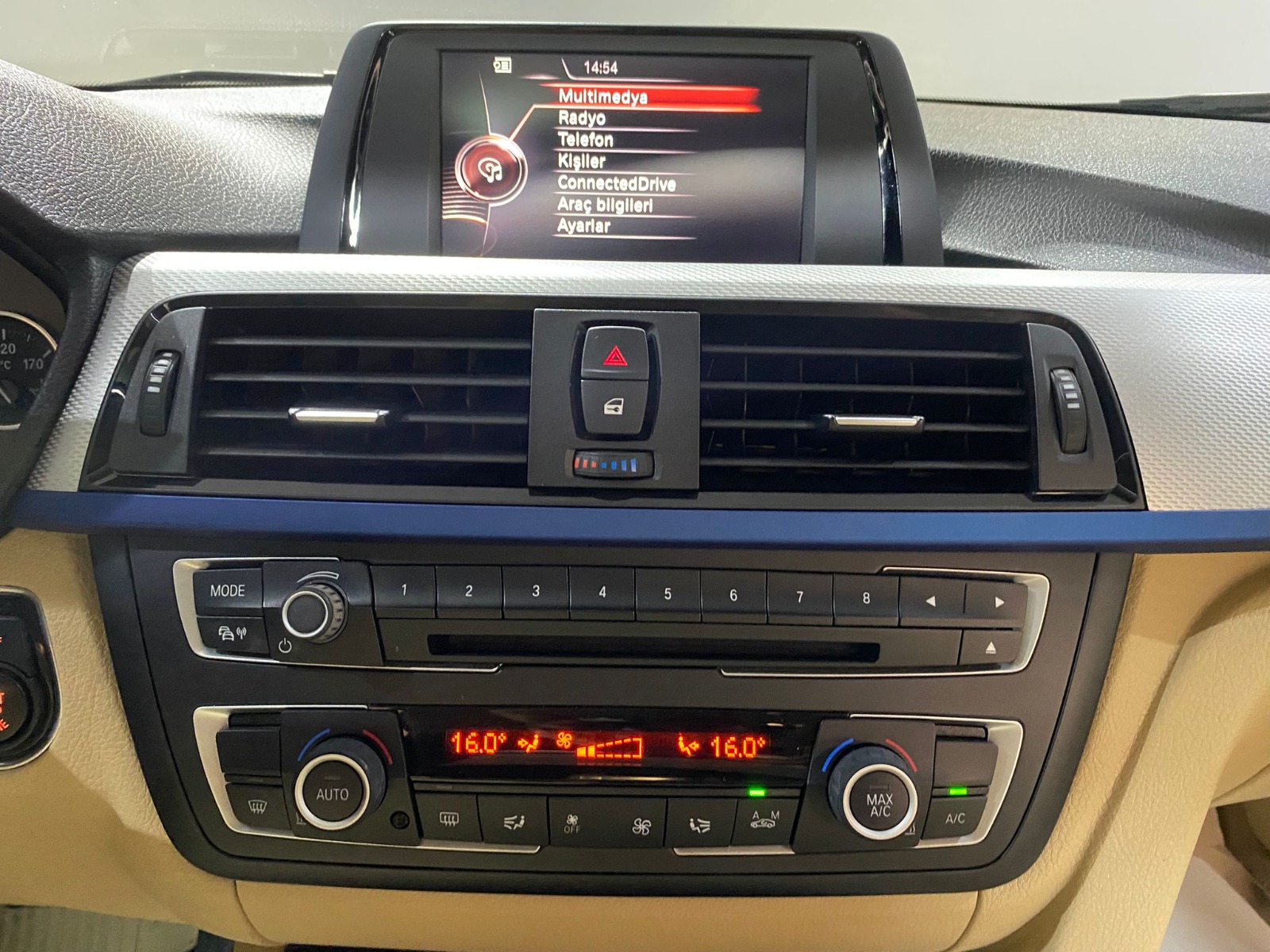 2015 Benzin Otomatik BMW 3 Serisi Gri Gürel Tasarım Aksesuar Otomotiv San. Tic. Ltd. Şti.