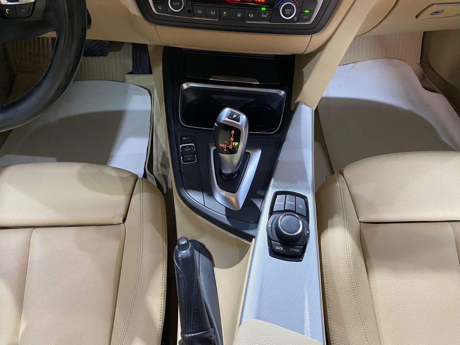 2015 Benzin Otomatik BMW 3 Serisi Gri Gürel Tasarım Aksesuar Otomotiv San. Tic. Ltd. Şti.