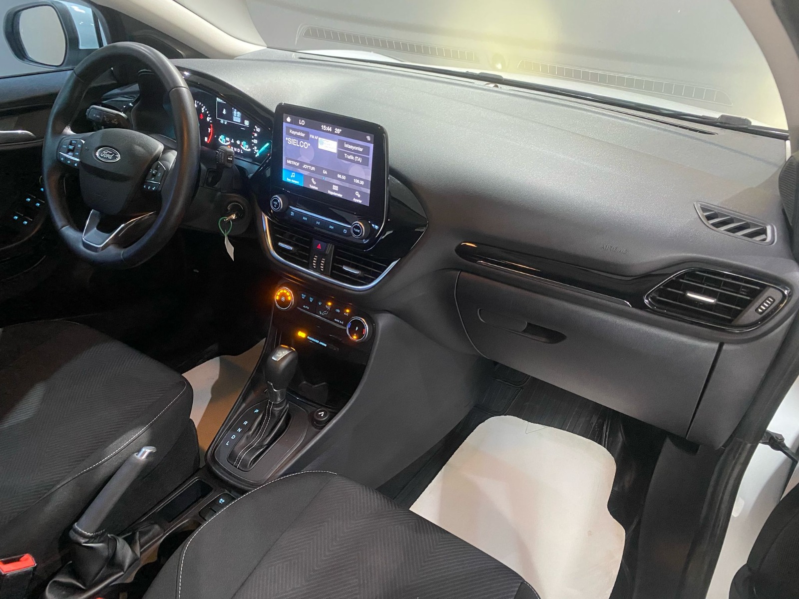 2023 Benzin Otomatik Ford Puma Beyaz Gürel Tasarım Aksesuar Otomotiv San. Tic. Ltd. Şti.