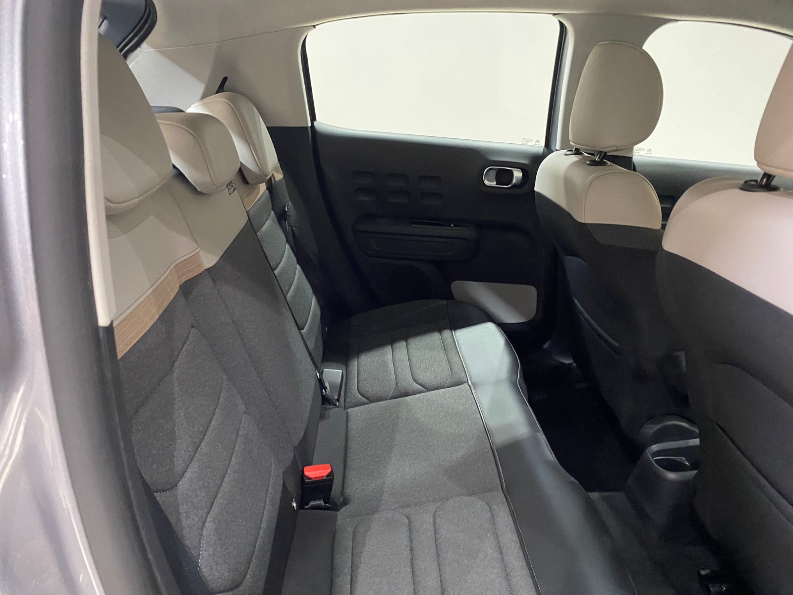 2024 Benzin Manuel Citroen C3 Gri Gürel Tasarım Aksesuar Otomotiv San. Tic. Ltd. Şti.