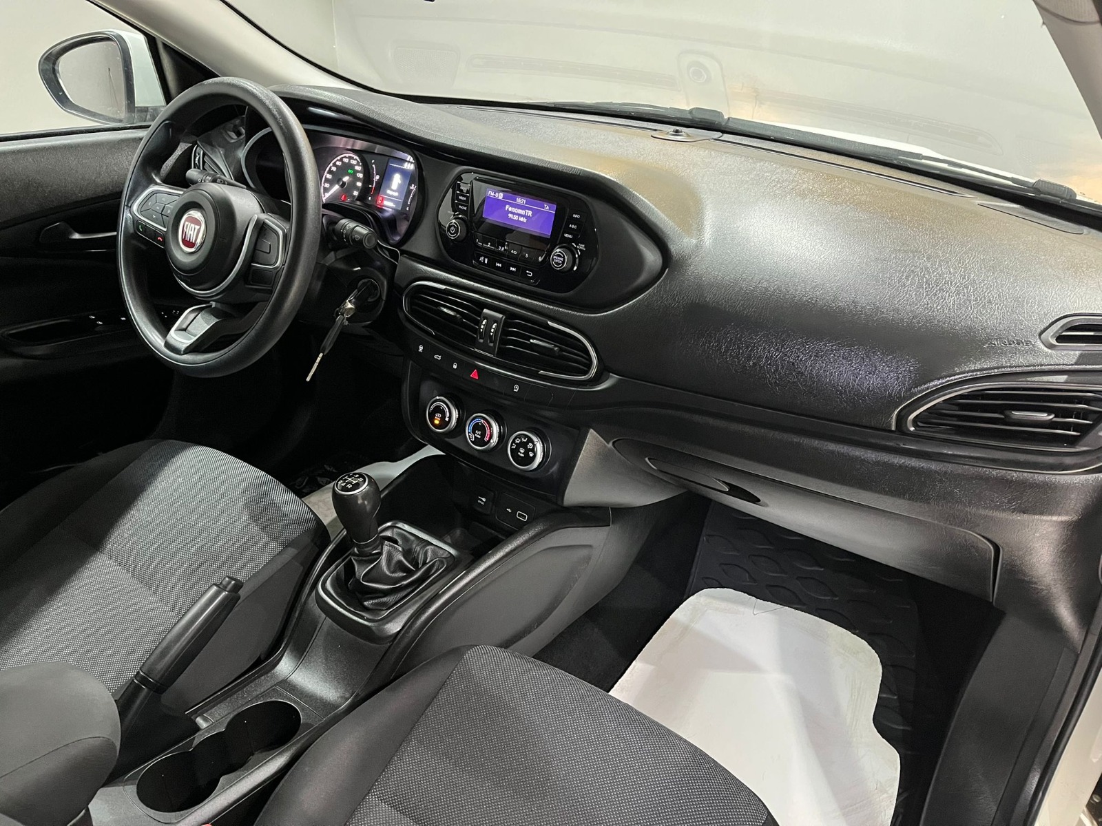 2022 Dizel Manuel Fiat Egea Beyaz Gürel Tasarım Aksesuar Otomotiv San. Tic. Ltd. Şti.