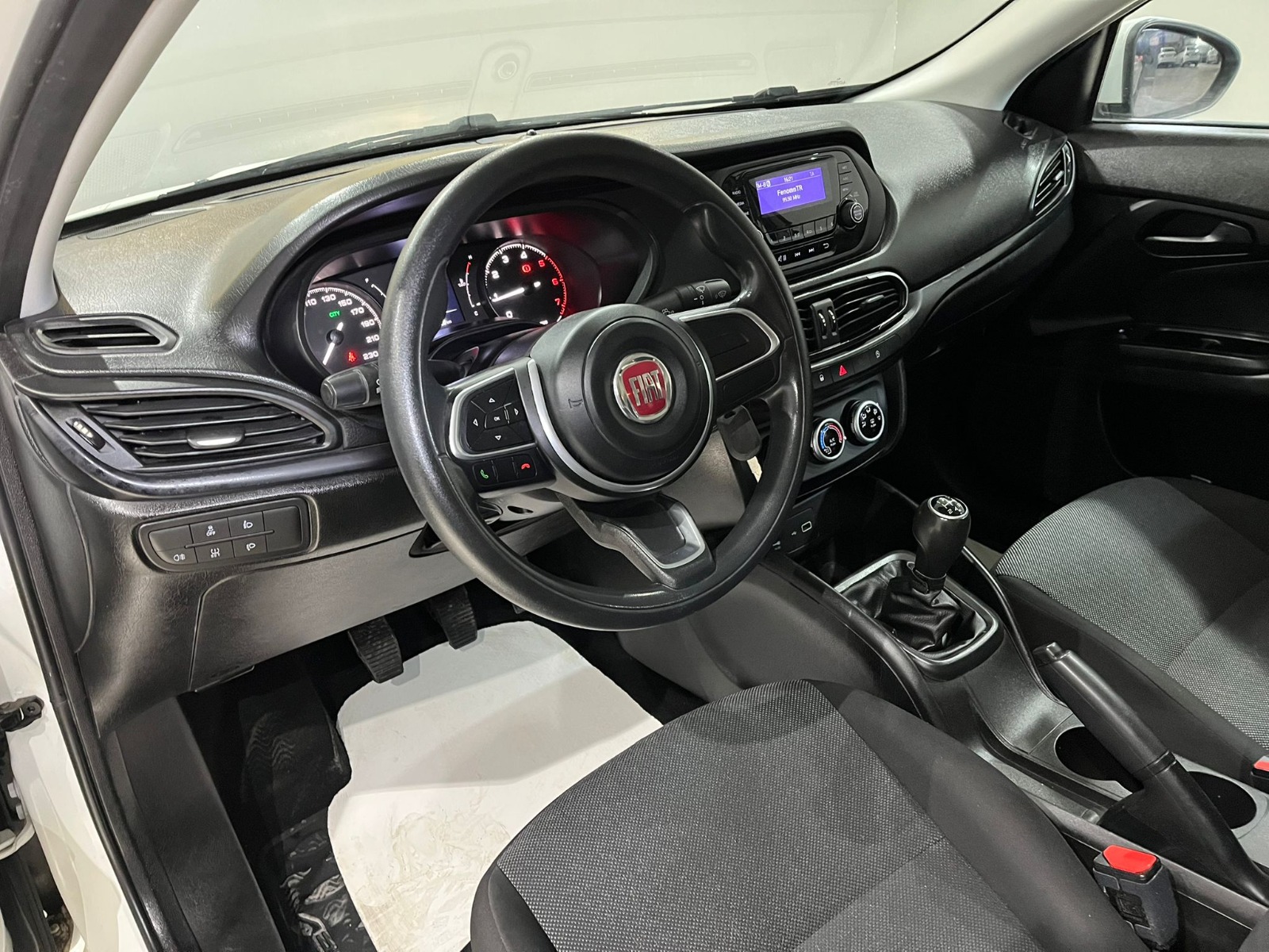 2022 Dizel Manuel Fiat Egea Beyaz Gürel Tasarım Aksesuar Otomotiv San. Tic. Ltd. Şti.