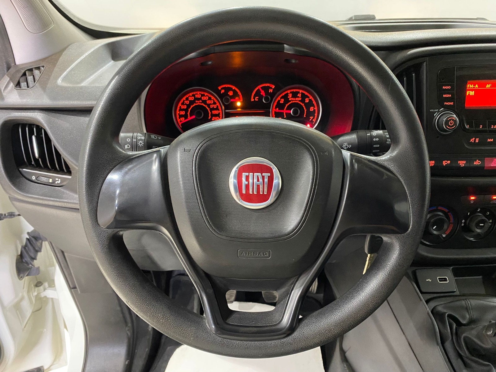 2023 Dizel Manuel Fiat Doblo Beyaz Gürel Tasarım Aksesuar Otomotiv San. Tic. Ltd. Şti.