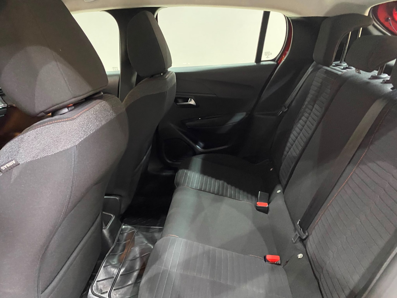 2022 Benzin Manuel Peugeot 208 Kırmızı Gürel Tasarım Aksesuar Otomotiv San. Tic. Ltd. Şti.