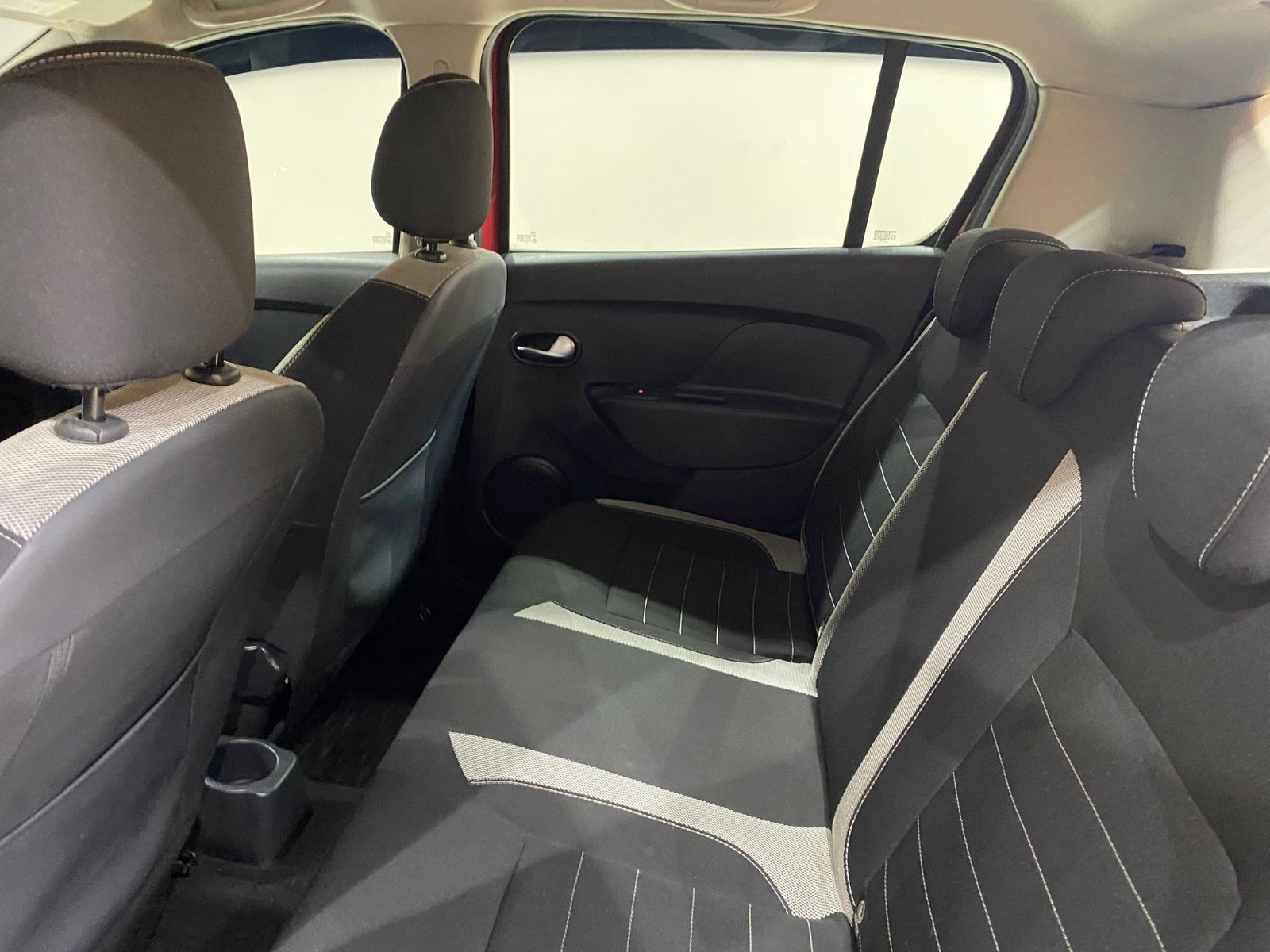2017 Dizel Manuel Dacia Sandero Kırmızı Gürel Tasarım Aksesuar Otomotiv San. Tic. Ltd. Şti.