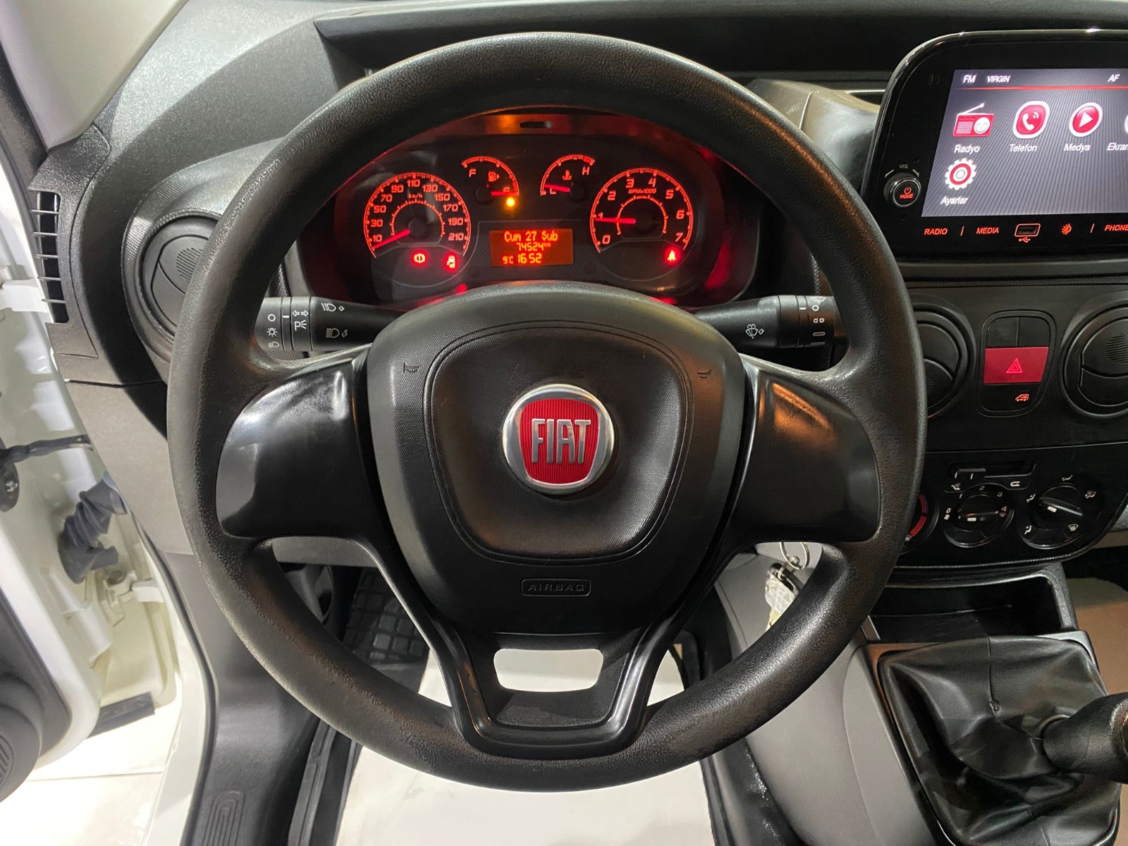 2023 Dizel Manuel Fiat Fiorino Cargo Beyaz Gürel Tasarım Aksesuar Otomotiv San. Tic. Ltd. Şti.