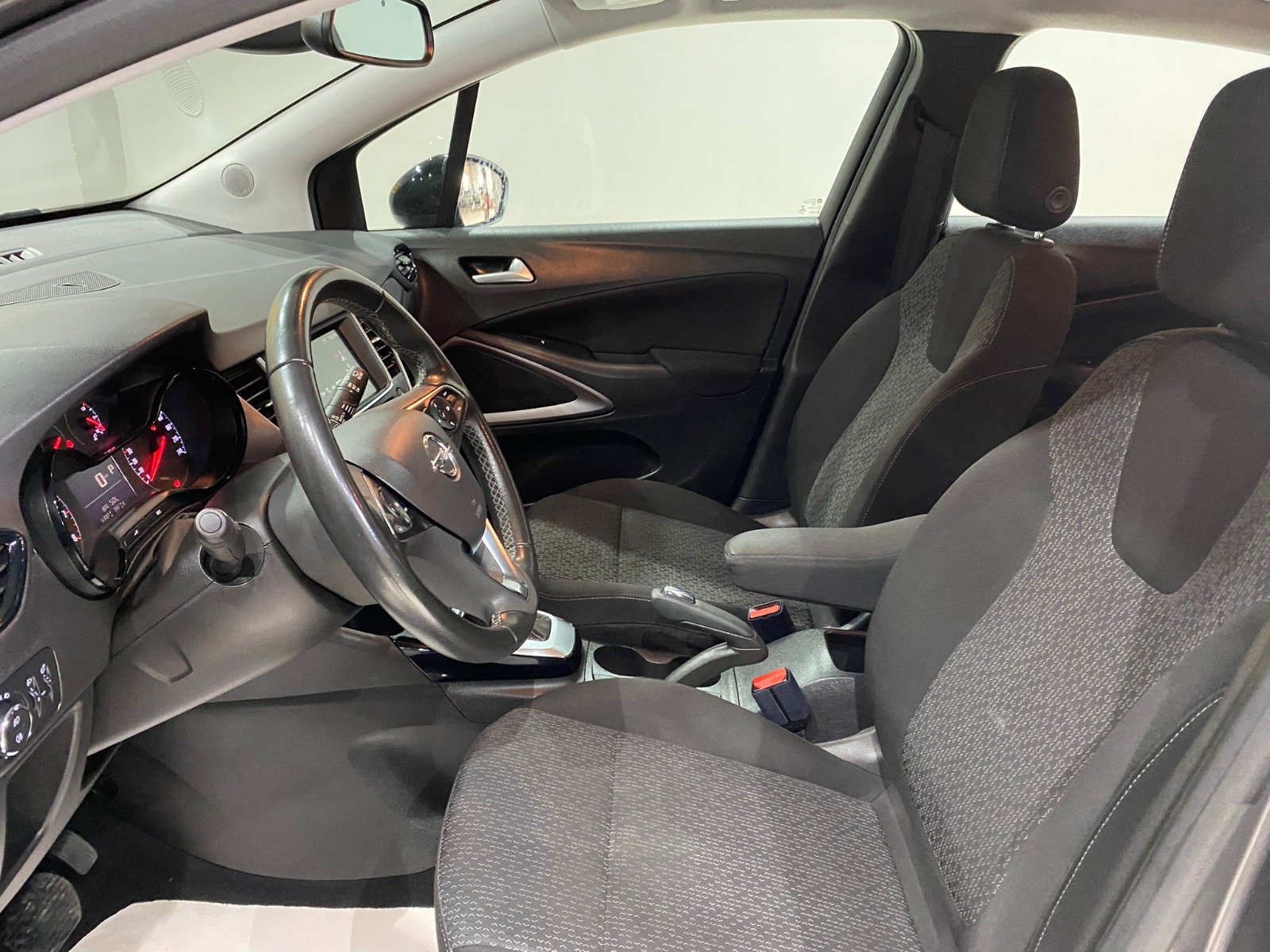 2022 Benzin Otomatik Opel Crossland Gri Gürel Tasarım Aksesuar Otomotiv San. Tic. Ltd. Şti.