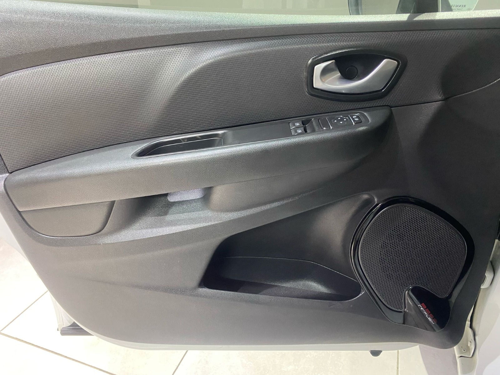 2018 Dizel Otomatik Renault Clio Beyaz Gürel Tasarım Aksesuar Otomotiv San. Tic. Ltd. Şti.
