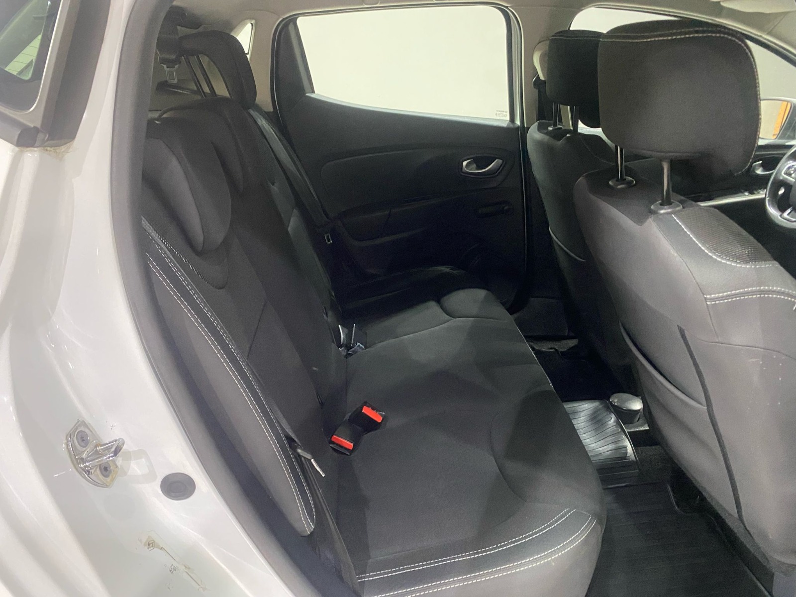 2018 Dizel Otomatik Renault Clio Beyaz Gürel Tasarım Aksesuar Otomotiv San. Tic. Ltd. Şti.