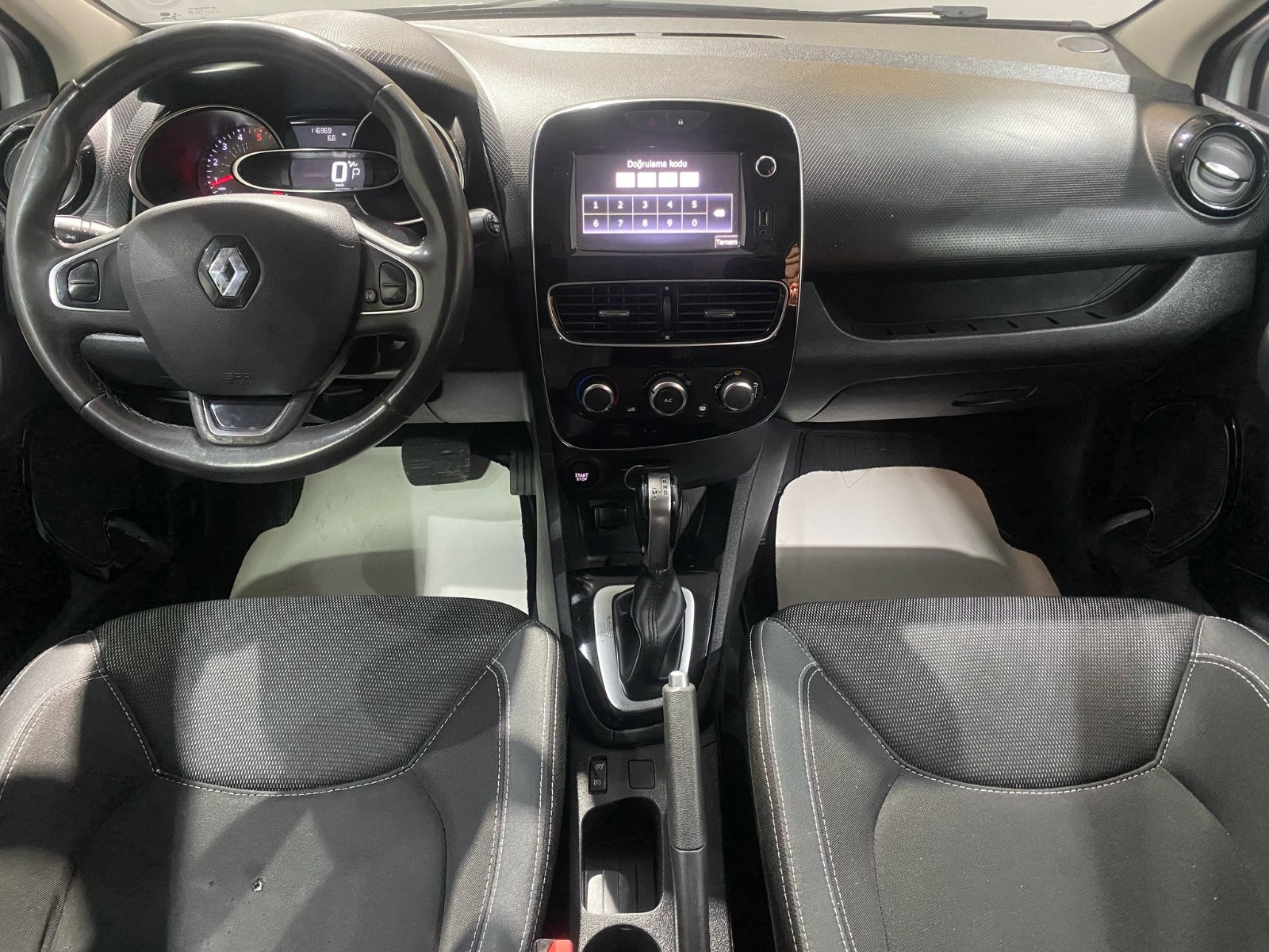 2018 Dizel Otomatik Renault Clio Beyaz Gürel Tasarım Aksesuar Otomotiv San. Tic. Ltd. Şti.