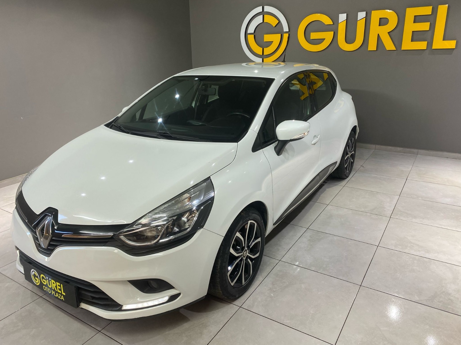 2018 Dizel Otomatik Renault Clio Beyaz Gürel Tasarım Aksesuar Otomotiv San. Tic. Ltd. Şti.