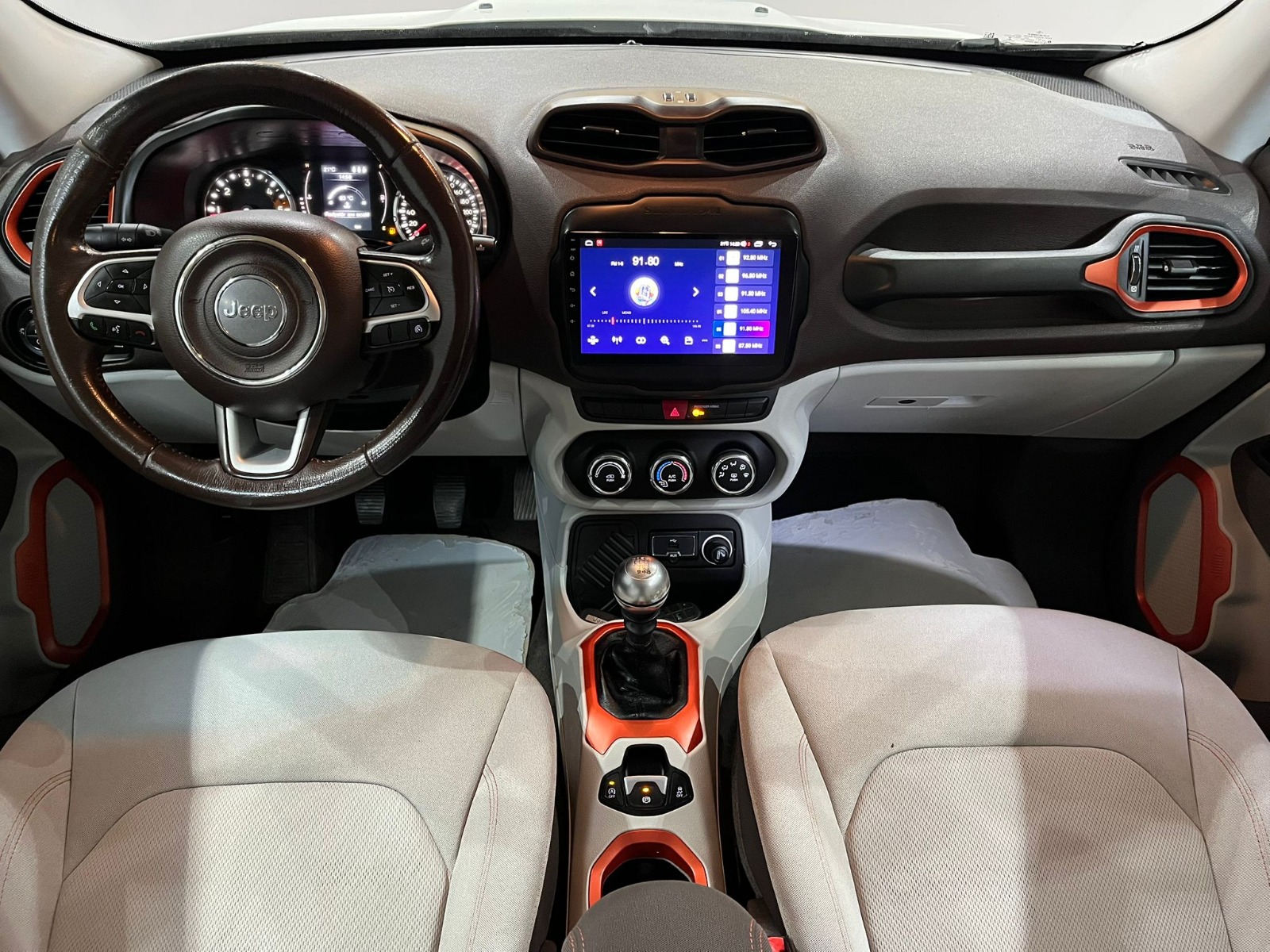 TaksitliOto.Net | 2.El Jeep Renegade SUV 1.6 L MultiJet 4x2 Longitude | Manuel & Dizel | Beyaz | İzmir.2el 2014 Dizel Manuel Jeep Renegade Beyaz Gürel Tasarım Aksesuar Otomotiv San. Tic. Ltd. Şti.