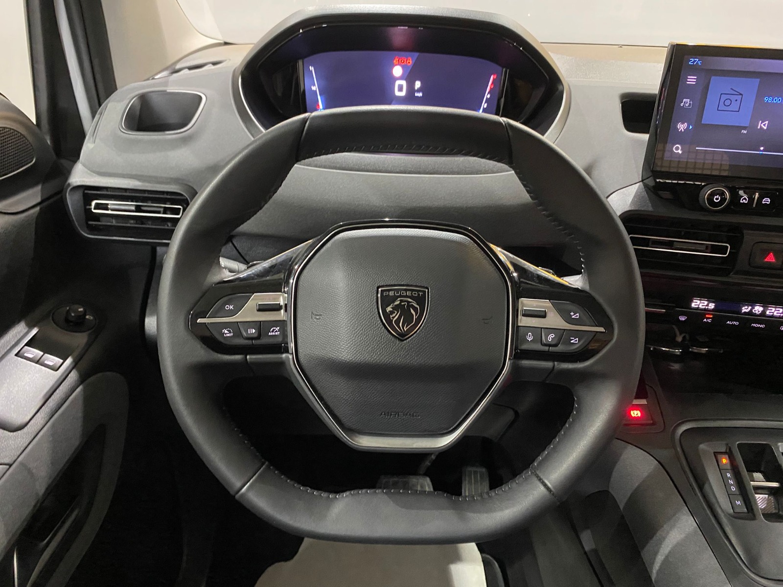 2025 Dizel Otomatik Peugeot Rifter Beyaz Gürel Tasarım Aksesuar Otomotiv San. Tic. Ltd. Şti.