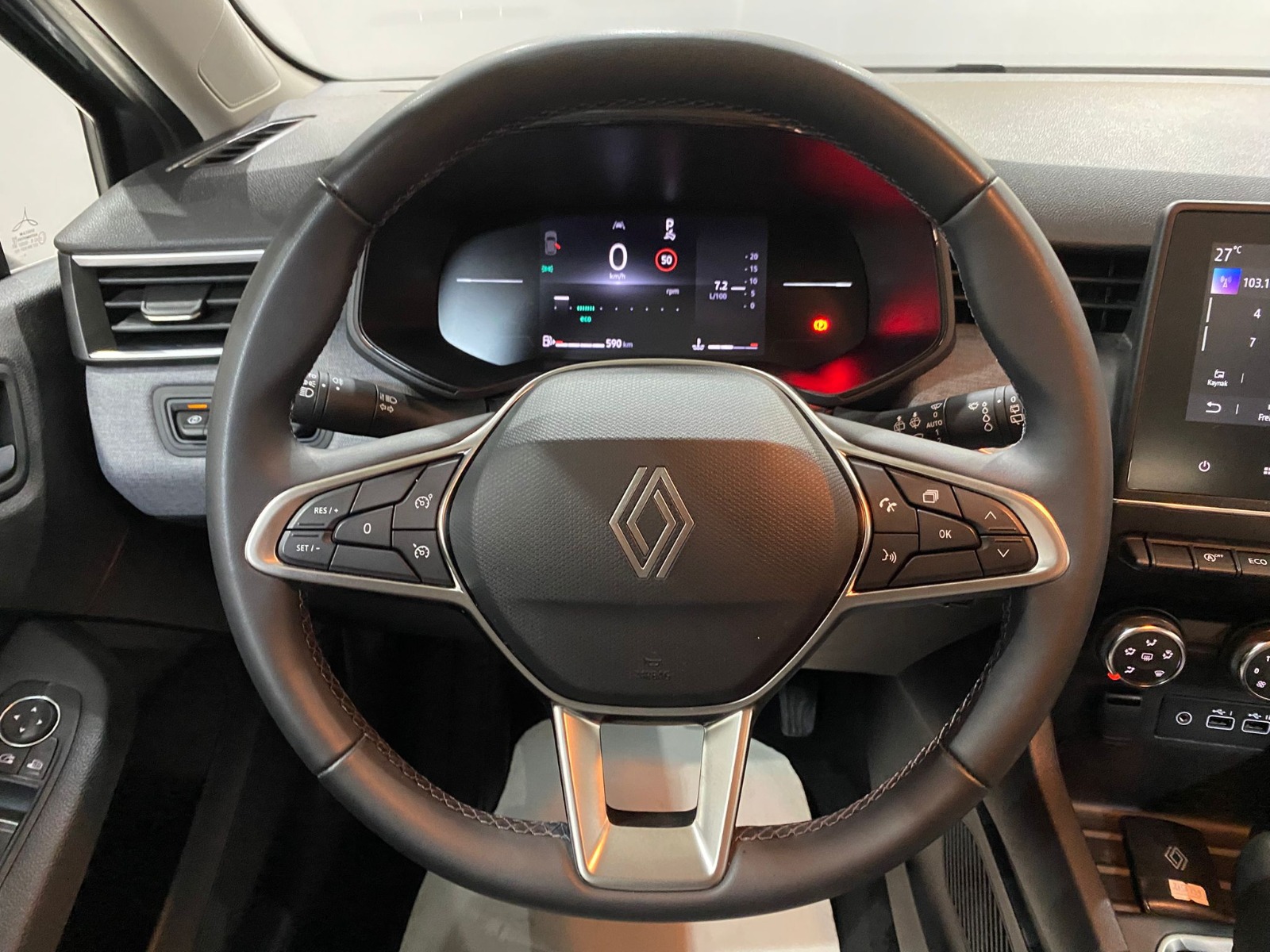 2024 Benzin Otomatik Renault Clio Gri Gürel Tasarım Aksesuar Otomotiv San. Tic. Ltd. Şti.
