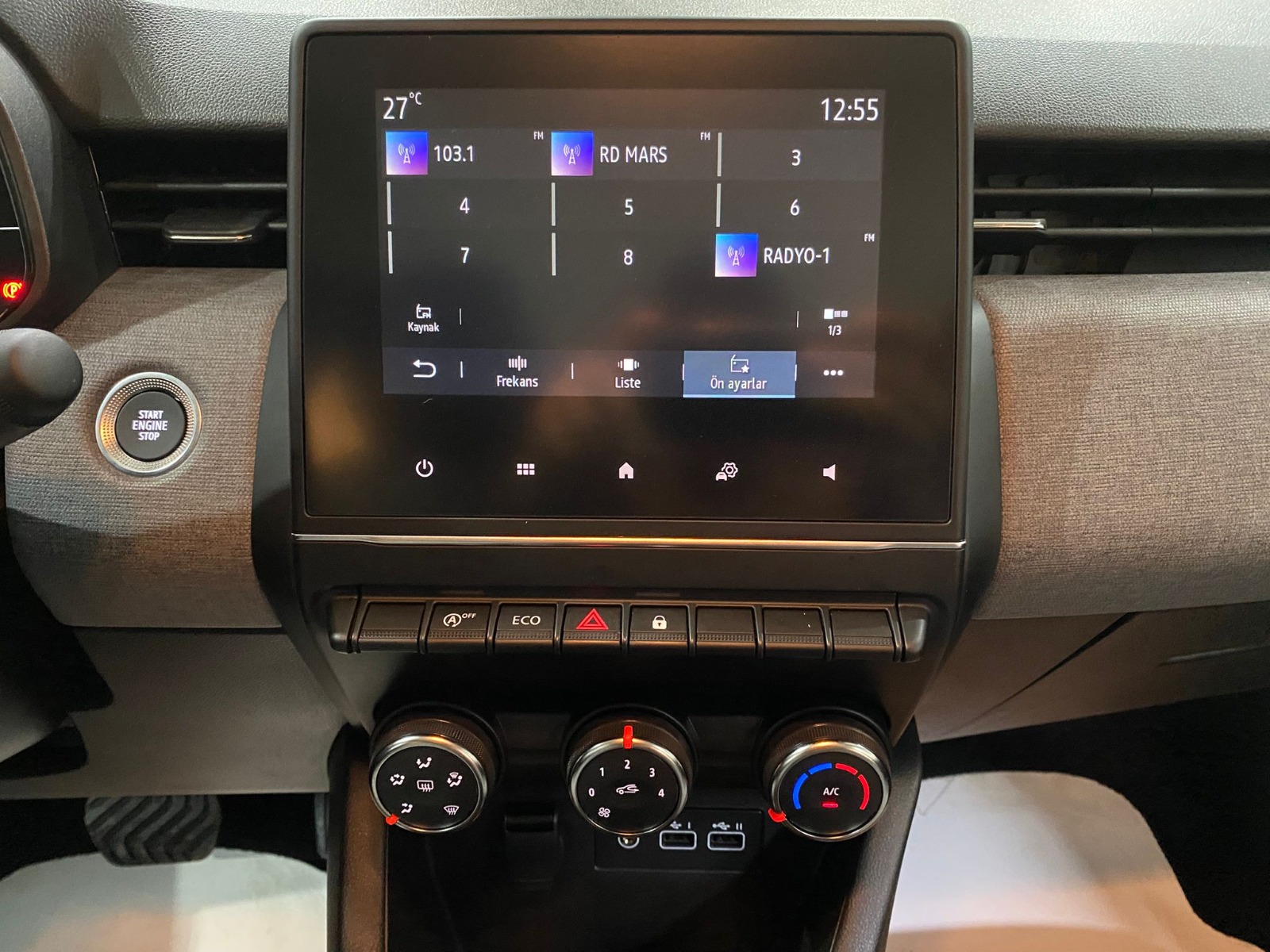 2024 Benzin Otomatik Renault Clio Gri Gürel Tasarım Aksesuar Otomotiv San. Tic. Ltd. Şti.