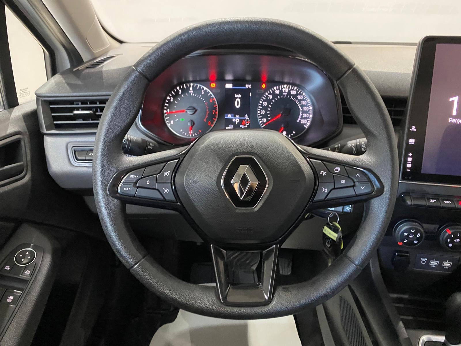 2022 Benzin Otomatik Renault Clio Beyaz Gürel Tasarım Aksesuar Otomotiv San. Tic. Ltd. Şti.