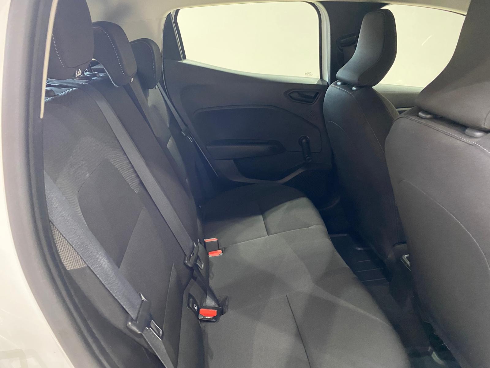 2022 Benzin Otomatik Renault Clio Beyaz Gürel Tasarım Aksesuar Otomotiv San. Tic. Ltd. Şti.