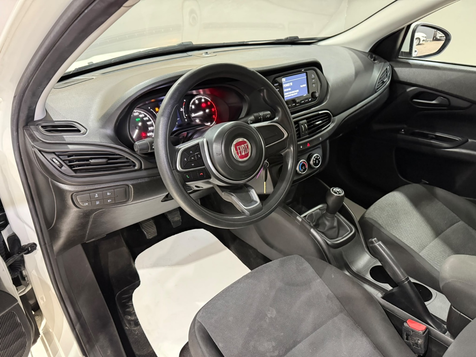 2023 Dizel Manuel Fiat Egea Beyaz Gürel Tasarım Aksesuar Otomotiv San. Tic. Ltd. Şti.